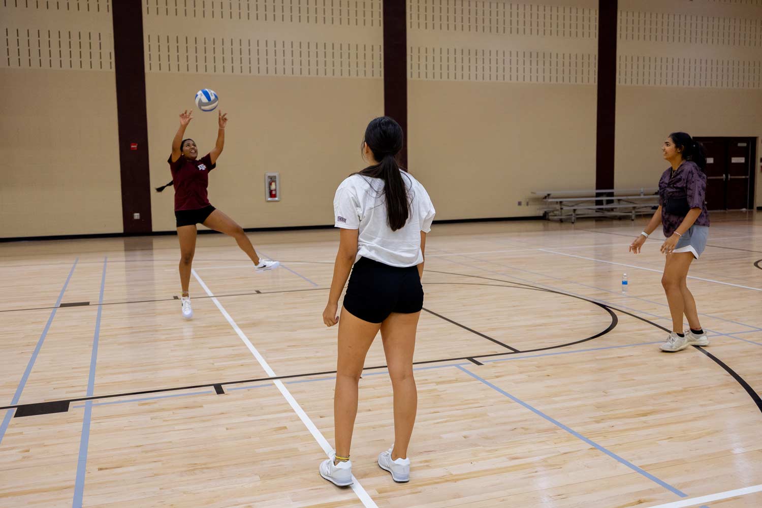 Intramural sports team utilizing the rec center for practice