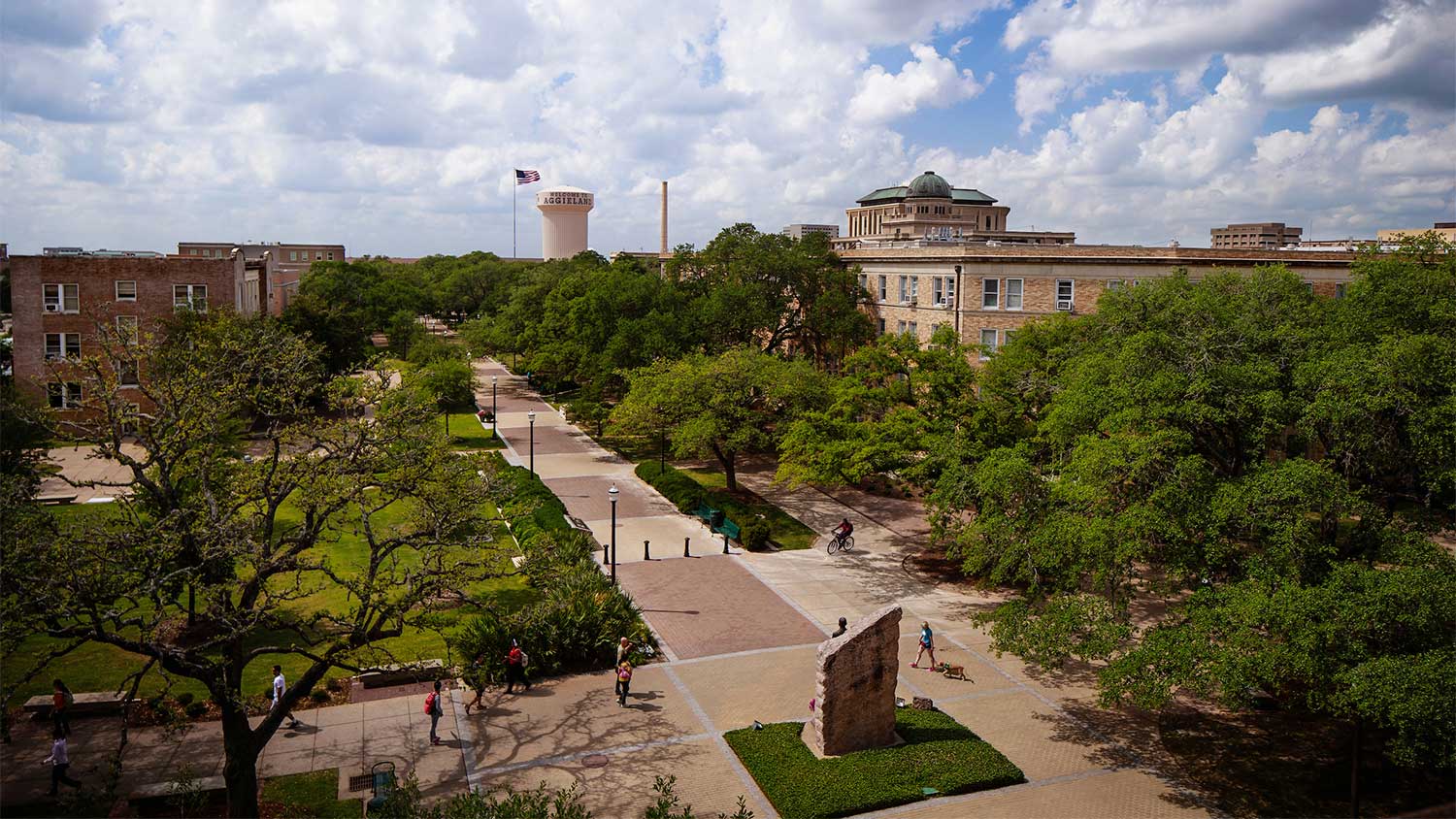 Aerial view of Military Walk